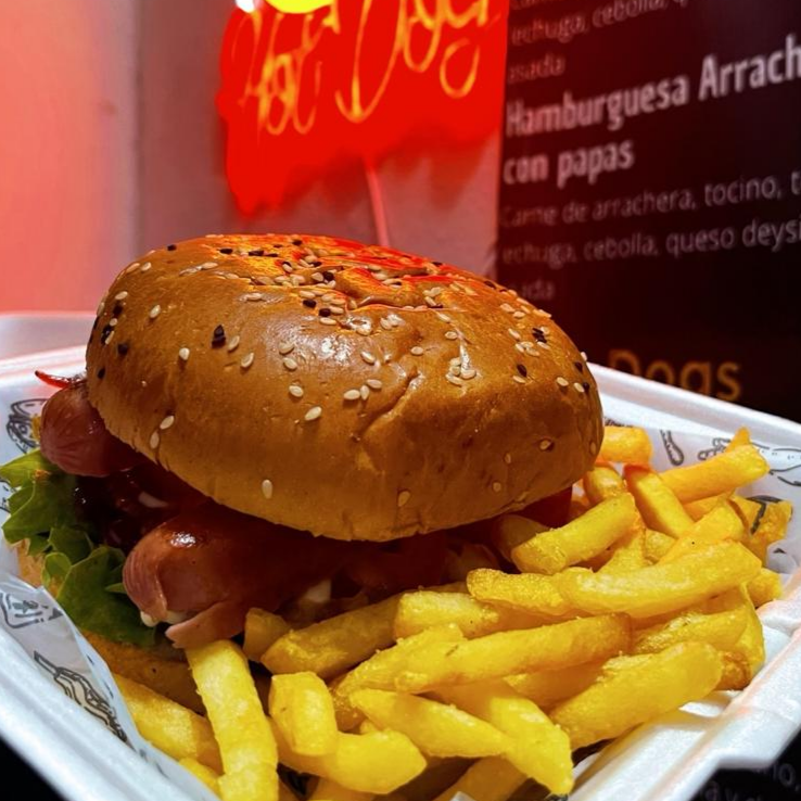 Hamburguesa de Arrachera con Papas