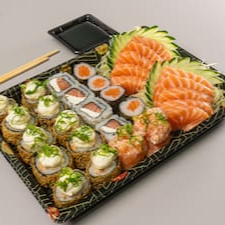 10 x Sashimi de salmão. 4 x Uramaki de salmão com cream cheese. 4 x Hossomaki de salmão. 2 x Jow de salmão. 10 x Hot Roll. *Este Combinado Não Pode Sofrer Alterações*