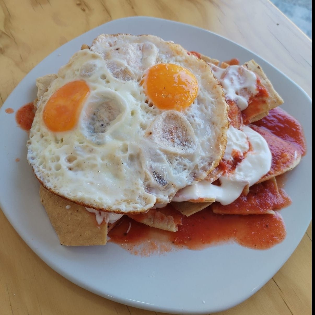 Chilaquiles con Huevo