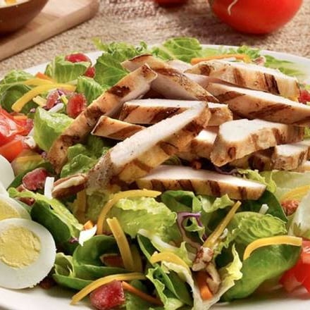 Ensalada de Pollo Boston's