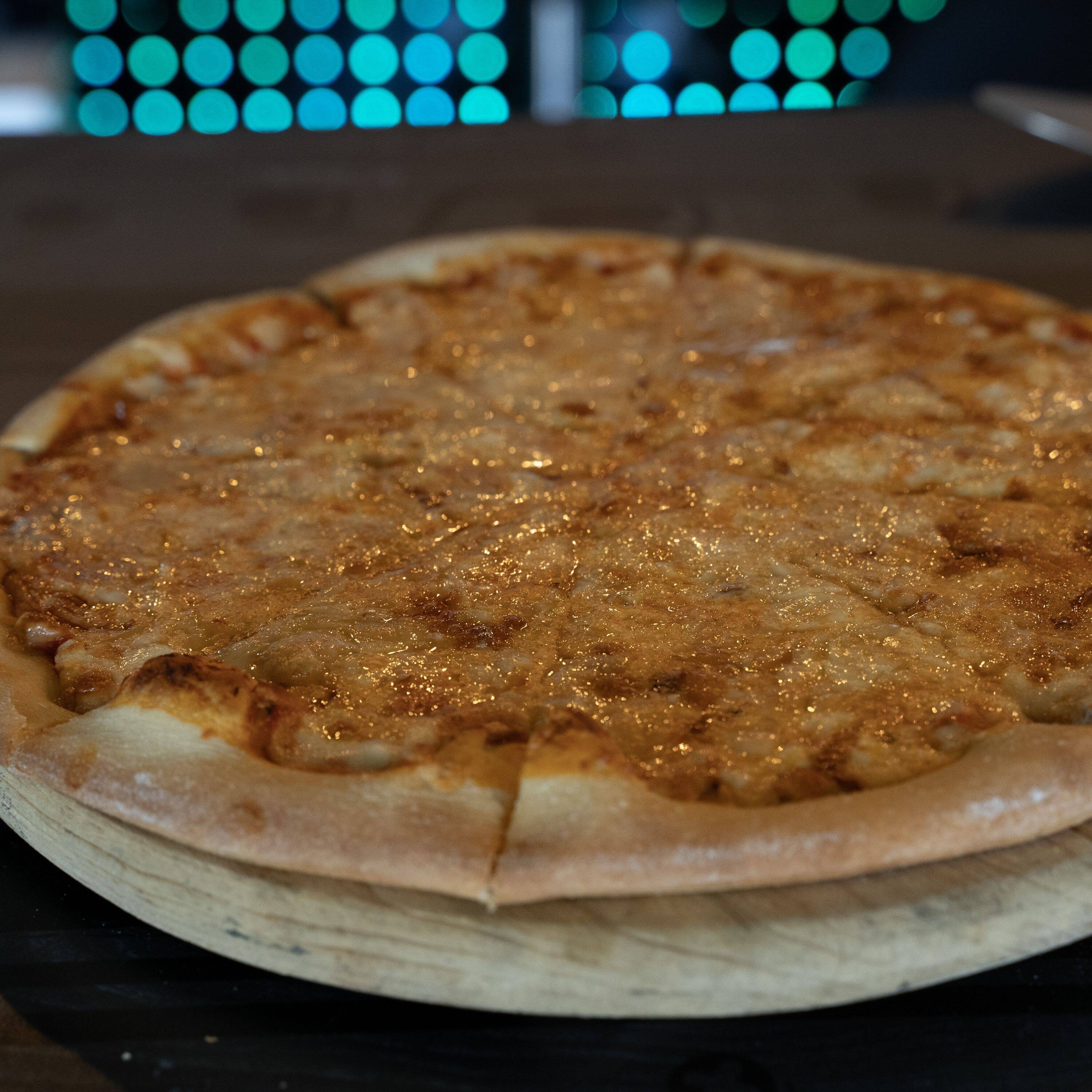 Pizza Tres Quesos