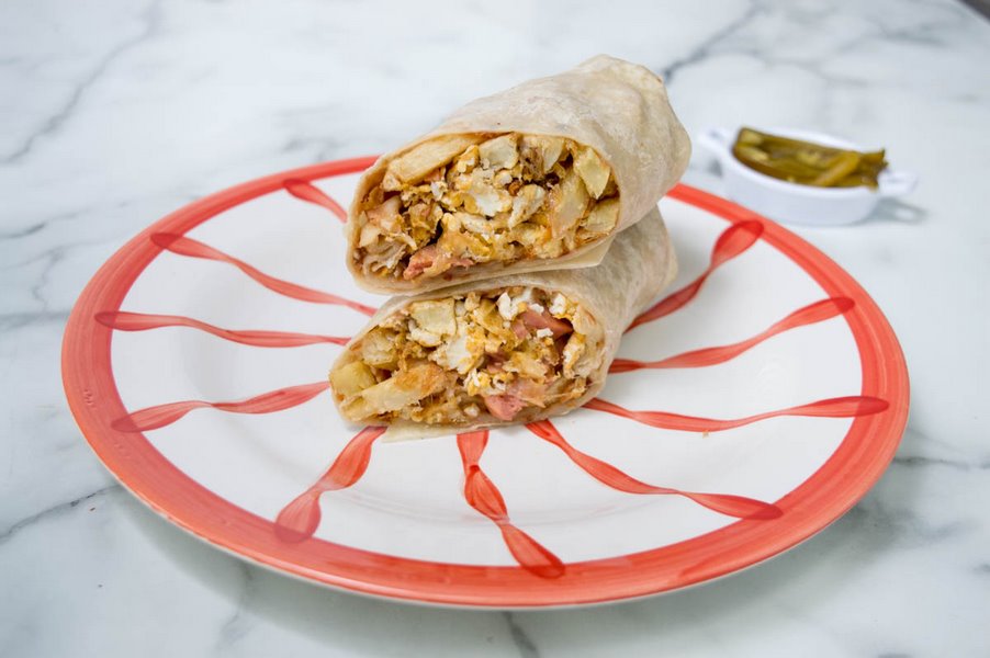Burrito huevo con jamón