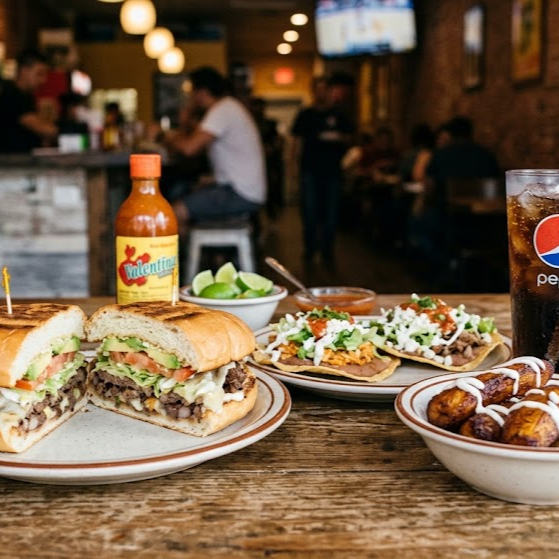 El Doblete (Torta, Tostadas, Plátano, Pepsi)