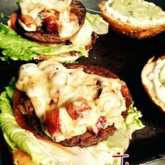Hamburguesas Sencillas con 2 Refresco