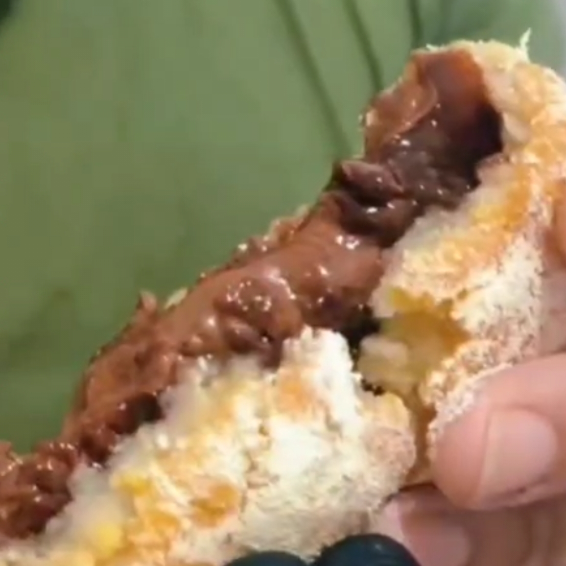 Massa doce e super recheada