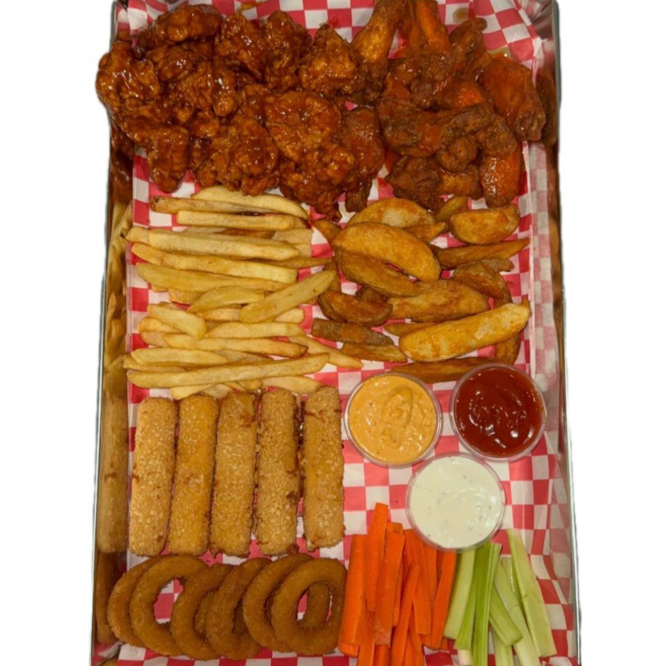 CHAROLA “LA COMBINADA”+ 2 BEBIDAS GRATIS