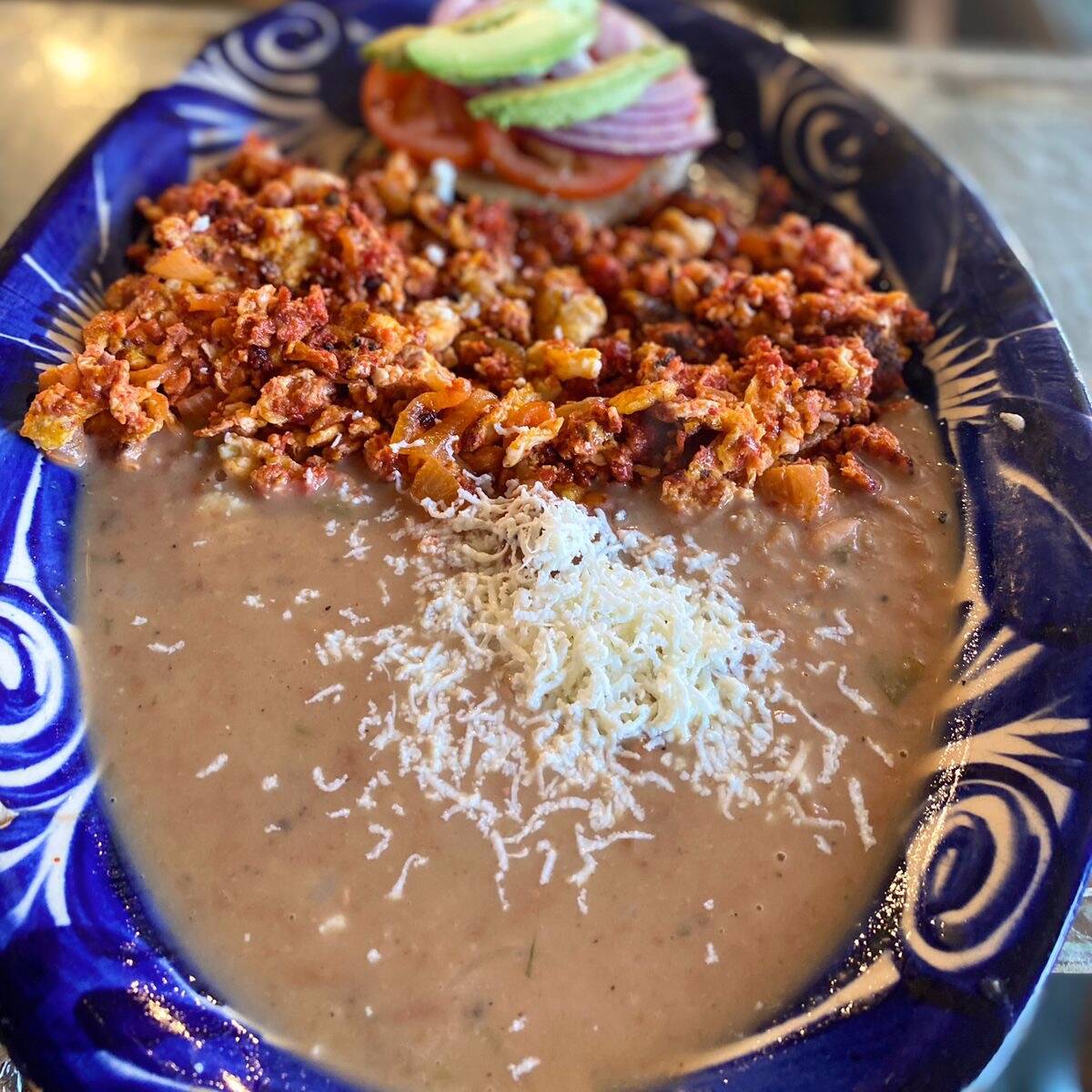 Huevos con Chorizo