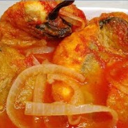 Taco de Chile Relleno de Queso en Caldillo