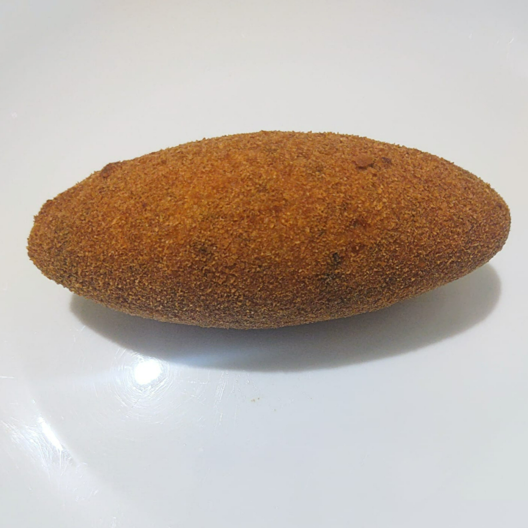 SALGADO FRITO CROQUETE DE CARNE MASSA BATATA