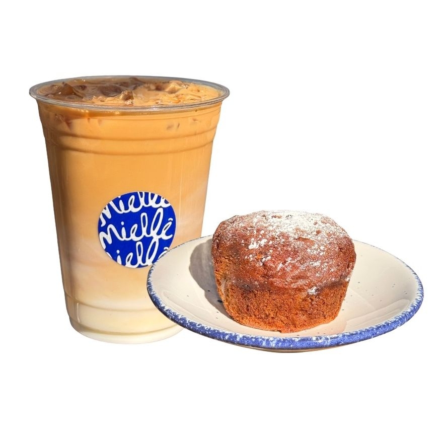 Latte + Muffin Choco Plátano