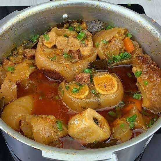 Mocotó, Arroz e Pirão.