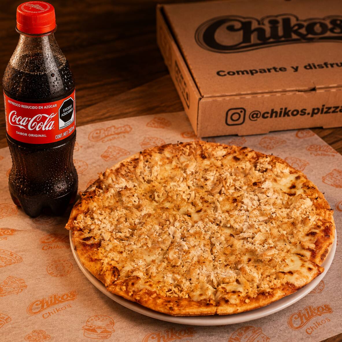 Pizzeta Pollo 20 Cms + Coca Cola Original 250 Ml