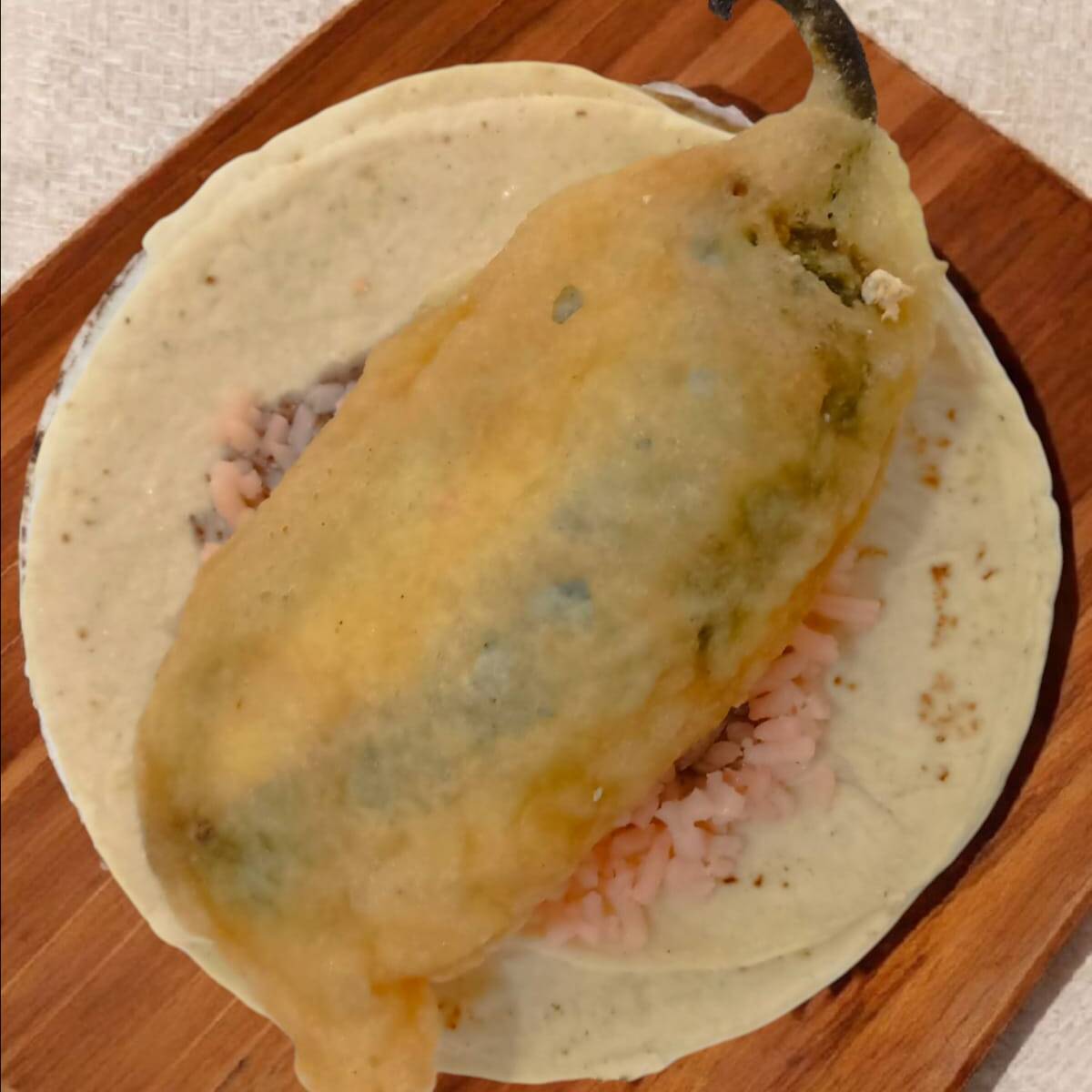 Taco de Chile Relleno de Queso