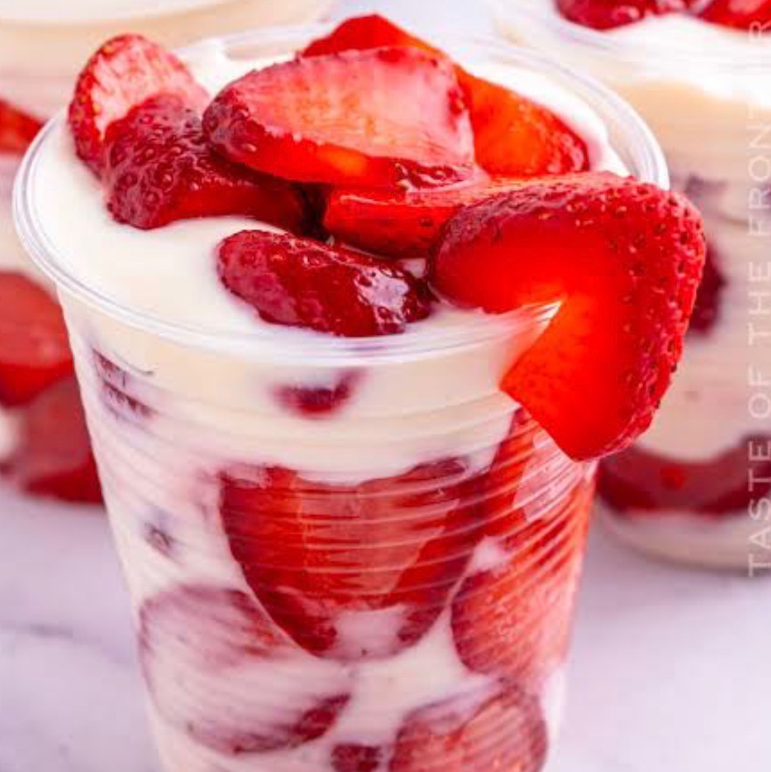 Fresas con Crema 12 oz