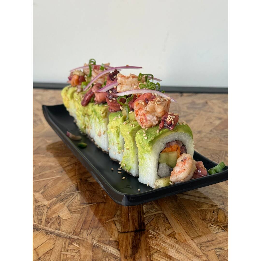 Mariscada Roll