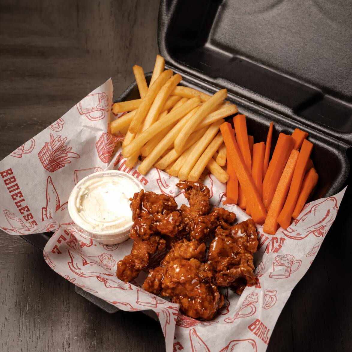Boneless (150-200g) + Papas