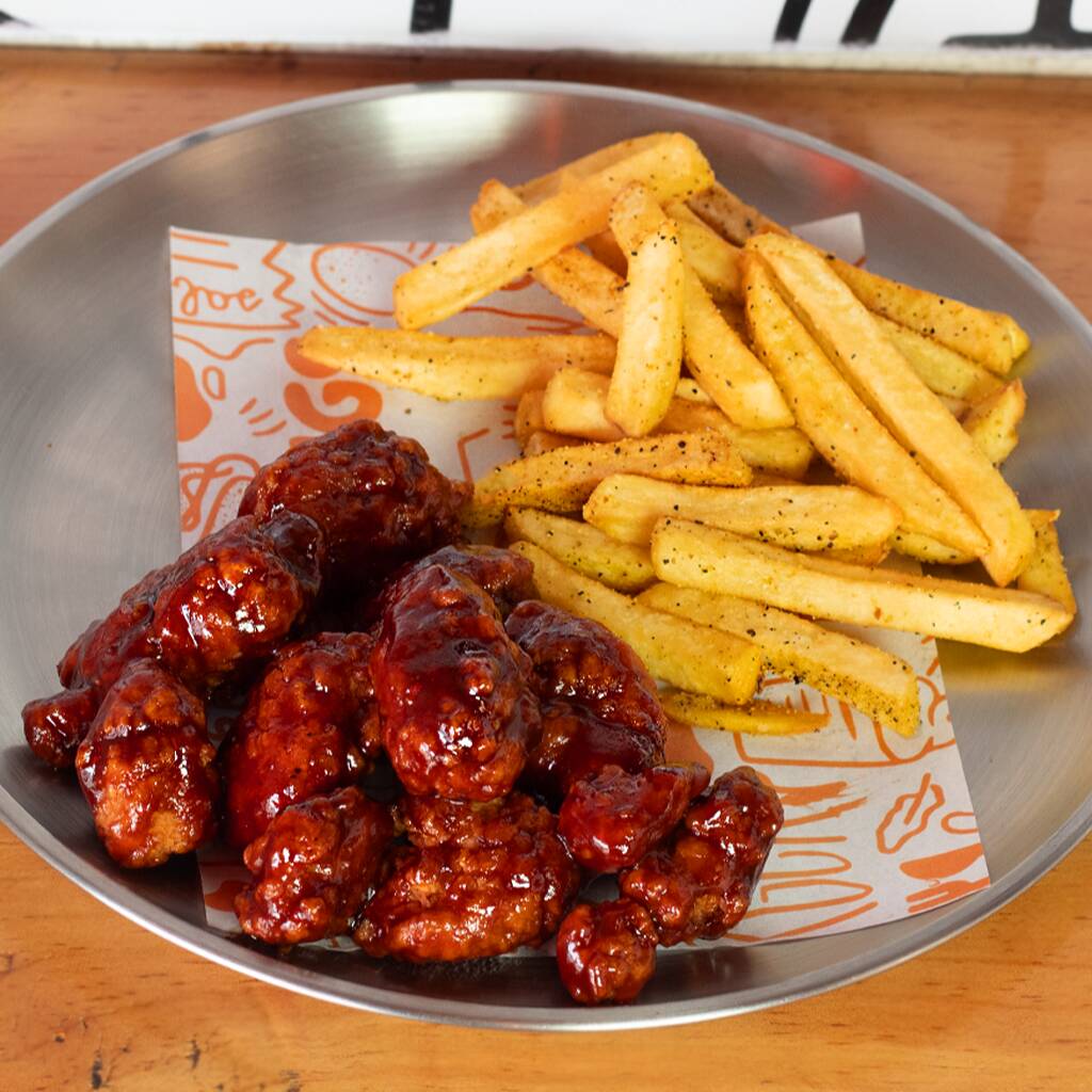 Boneless con Papas $159
