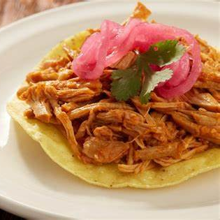 Orden de Tostadas de Cochinita