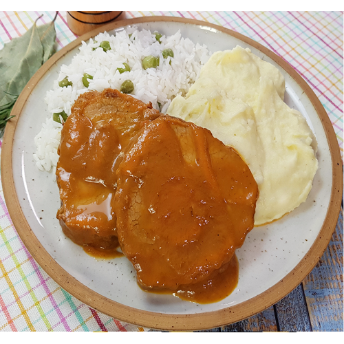 Asado de Res con Pure.