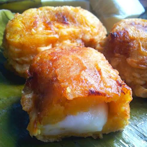 Plátano Relleno de Queso