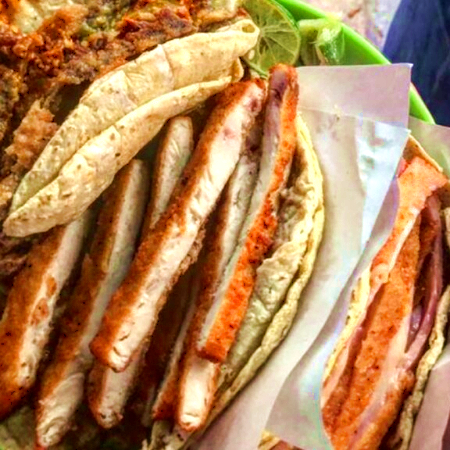 TACO DE MILANESA + REFRESCO + POSTRE