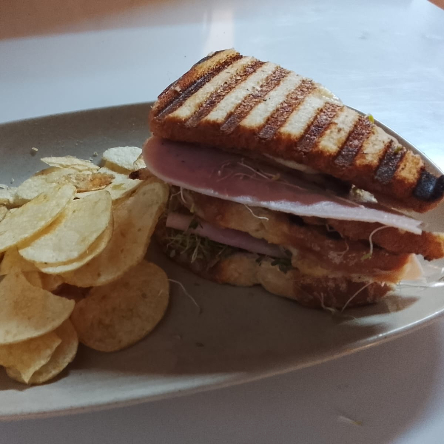 Sandwich de Milanesa Crujiente