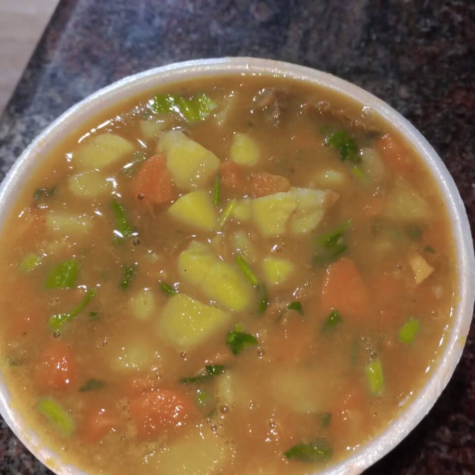 cenoura, batata, chuchu, inhame, espinafre, agrião, acém.