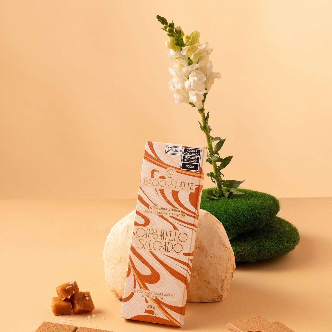 Uma explosão de sabor irresistível com o equilíbrio perfeito entre o doce do caramelo e o toque sofisticado do sal. Contém 80g.