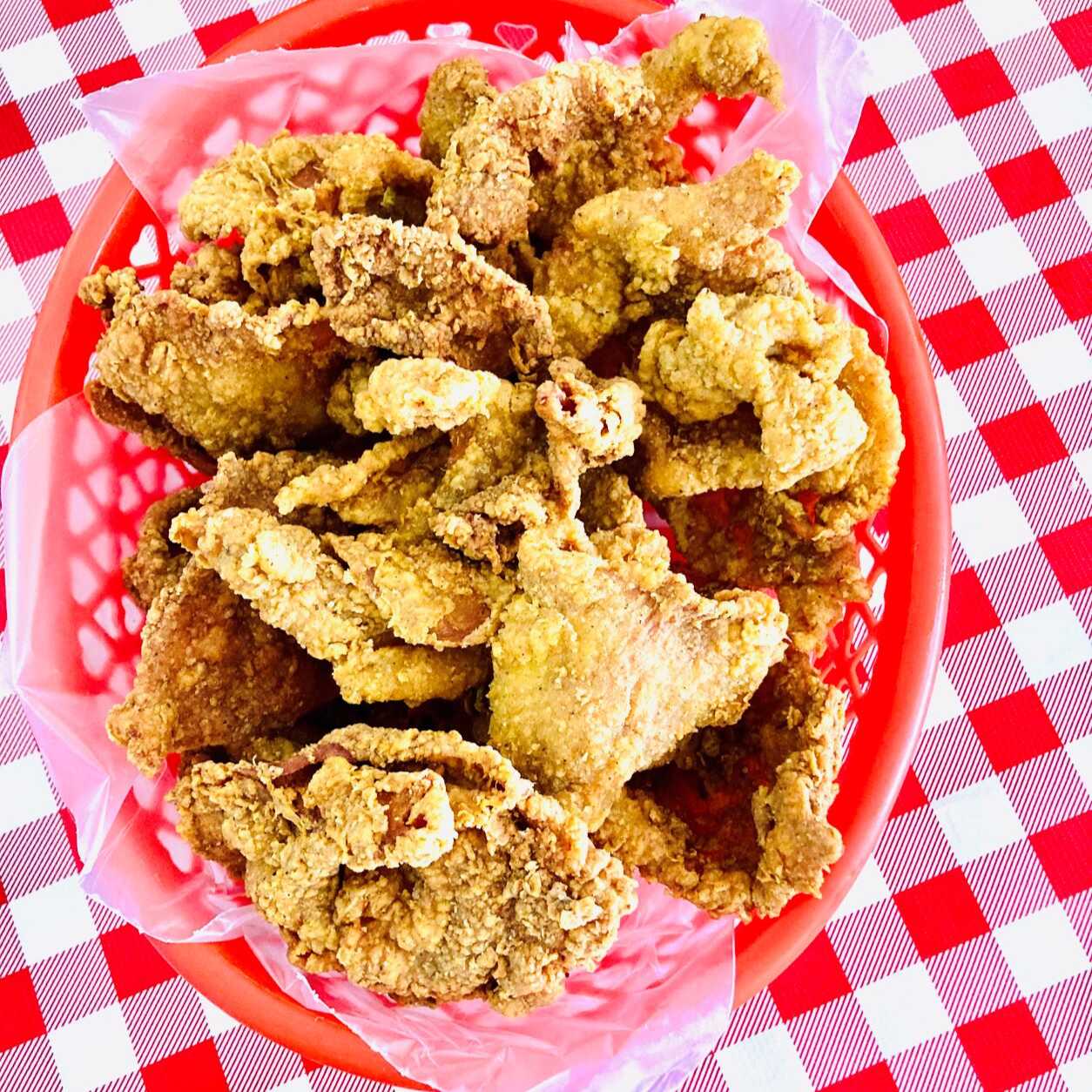 100grs de Chicharrón de Pollo.