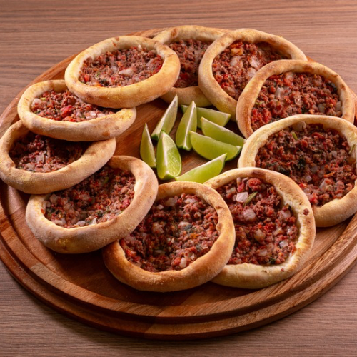 20 Esfihas de Carne.