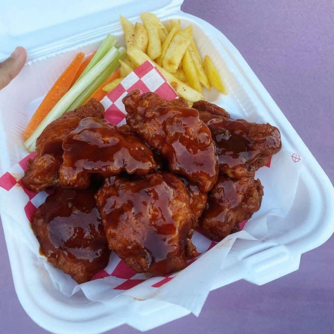 Boneless 6 Piezas con Papas