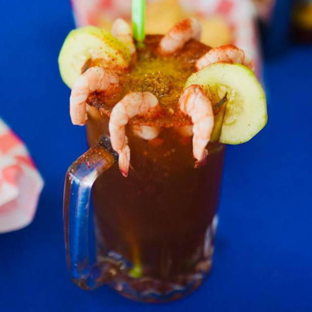Clamato con Camarón Litro