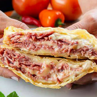PASTEL DE QUEIJO COM BACON