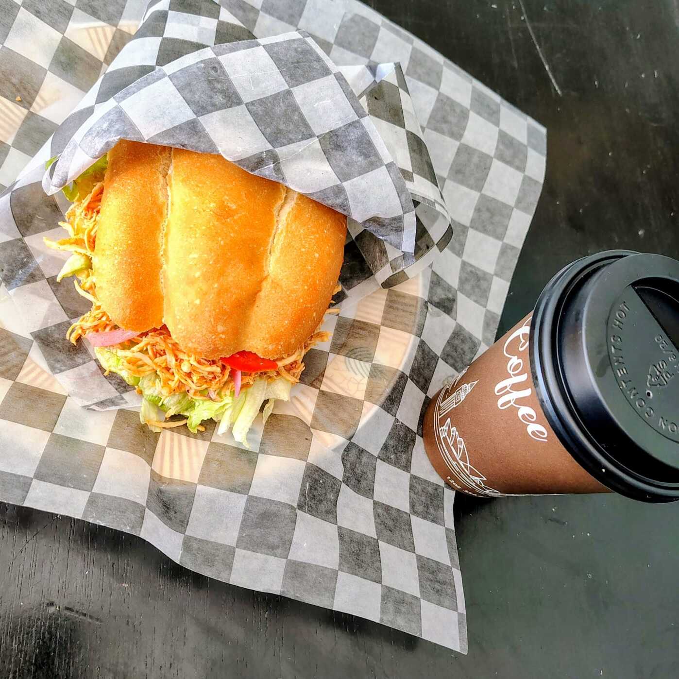 Torta en Combo de Pollo Deshebrando
