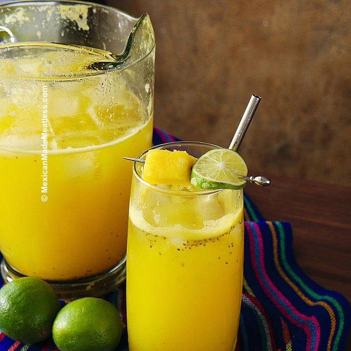 PIÑA CON LIMÓN Y CHIA