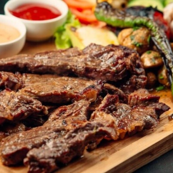 Arrachera de Cerdo+bebida