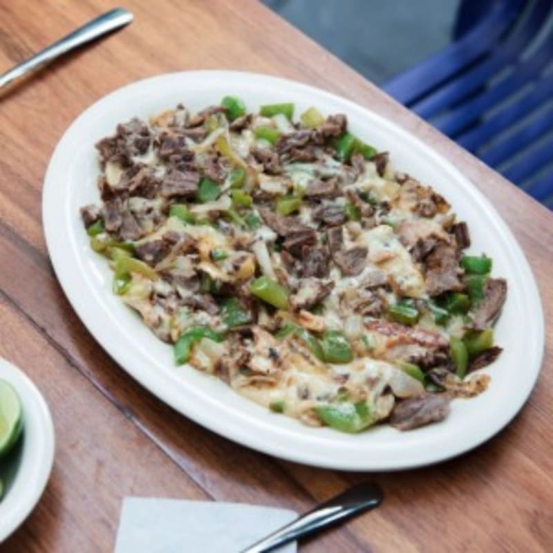 Delicioso Alambre de Carnes Combinadas