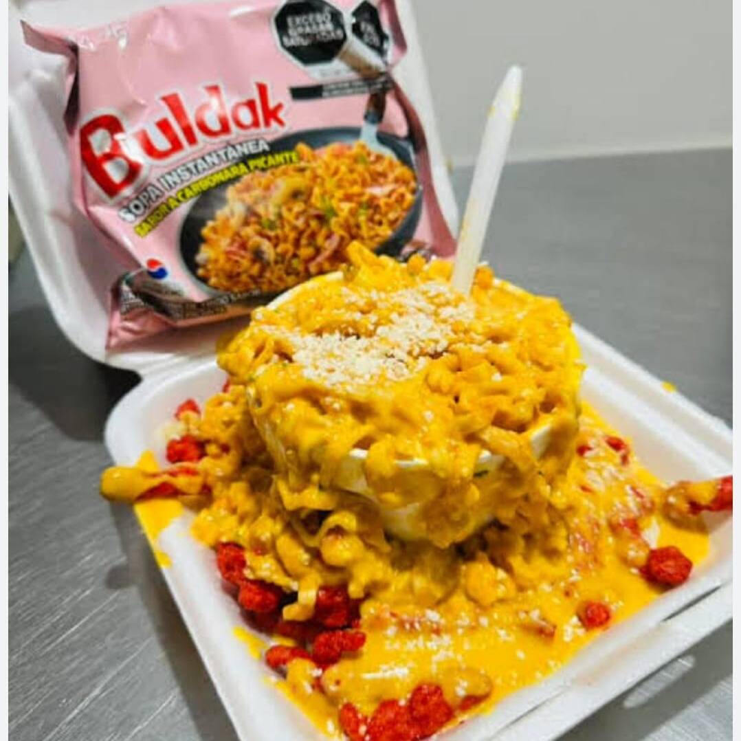 Buldak con Elote