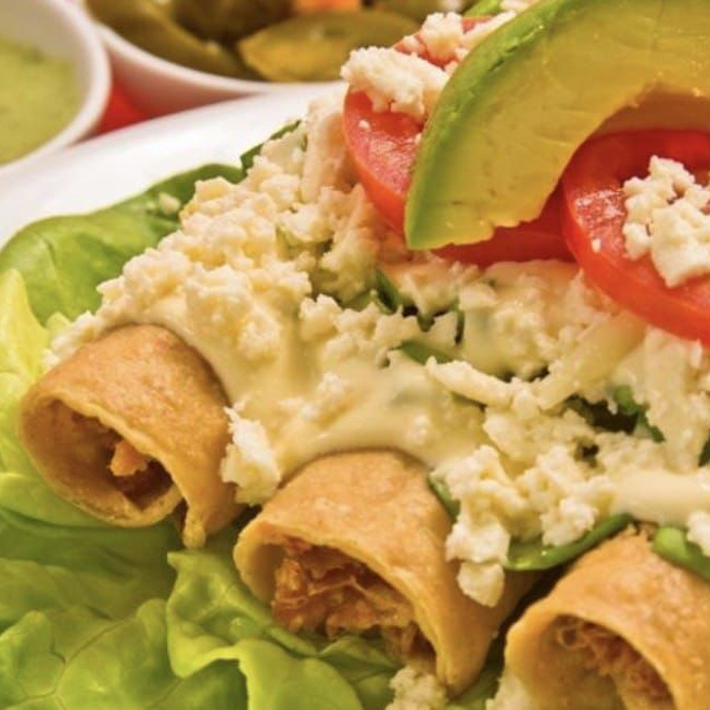 4 Tacos Dorados