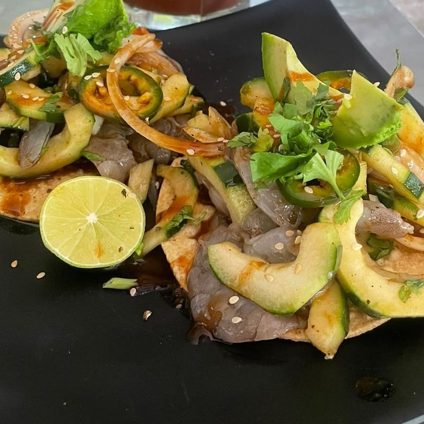 ORDEN 2 TOSTADAS AGUACHILE