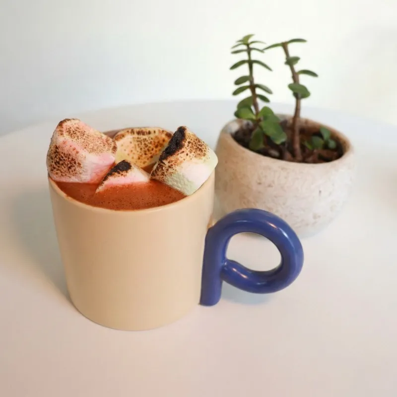 Chocolate Caliente (16 oz)