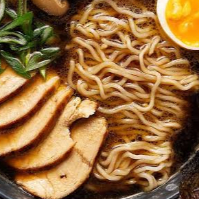 RAMEN CHICO CON POLLO ASADO
