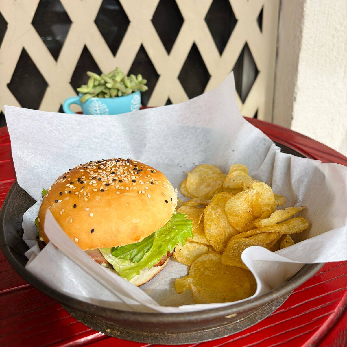 Hamburguesa Y Malteada