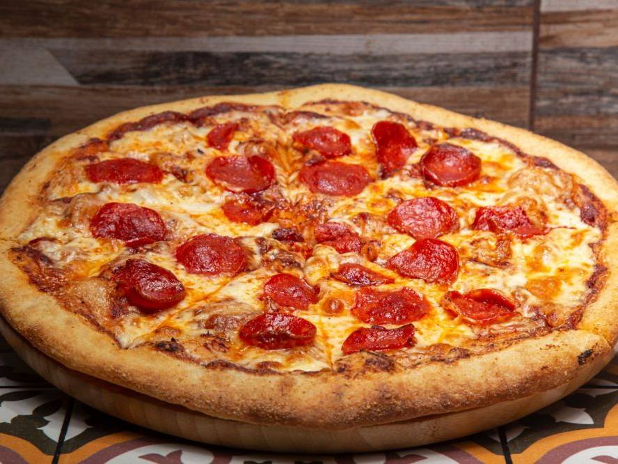 Pizza Familiar Peperoni