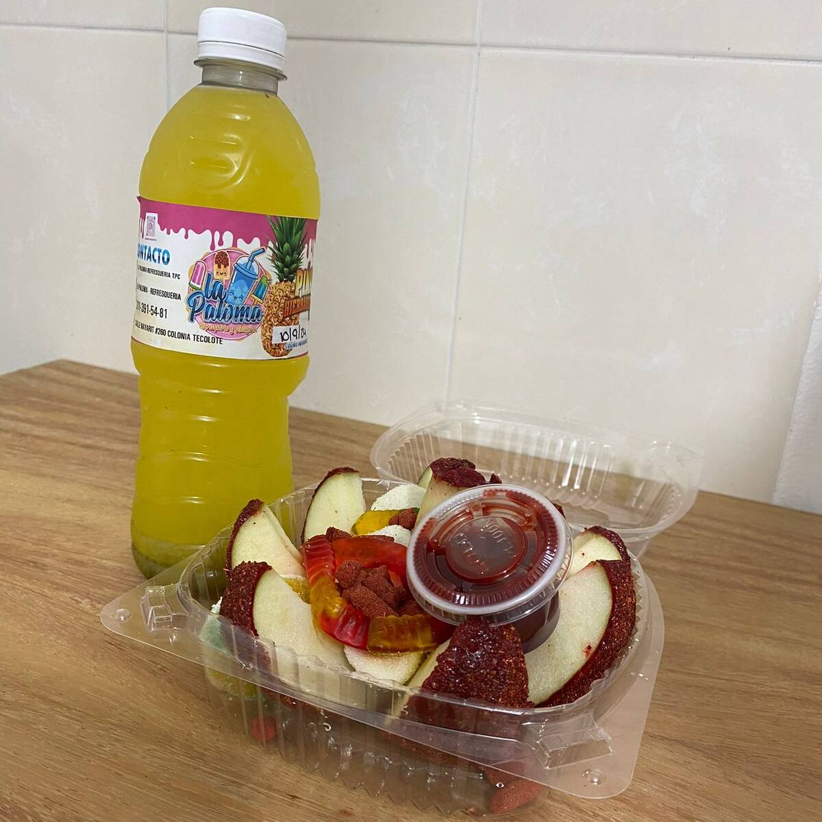 MANZANA LOCA MAS AGUA FRESCA