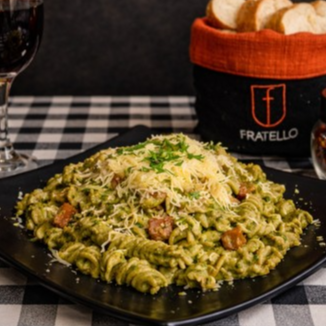 Fusilli al Pesto de Albahaca