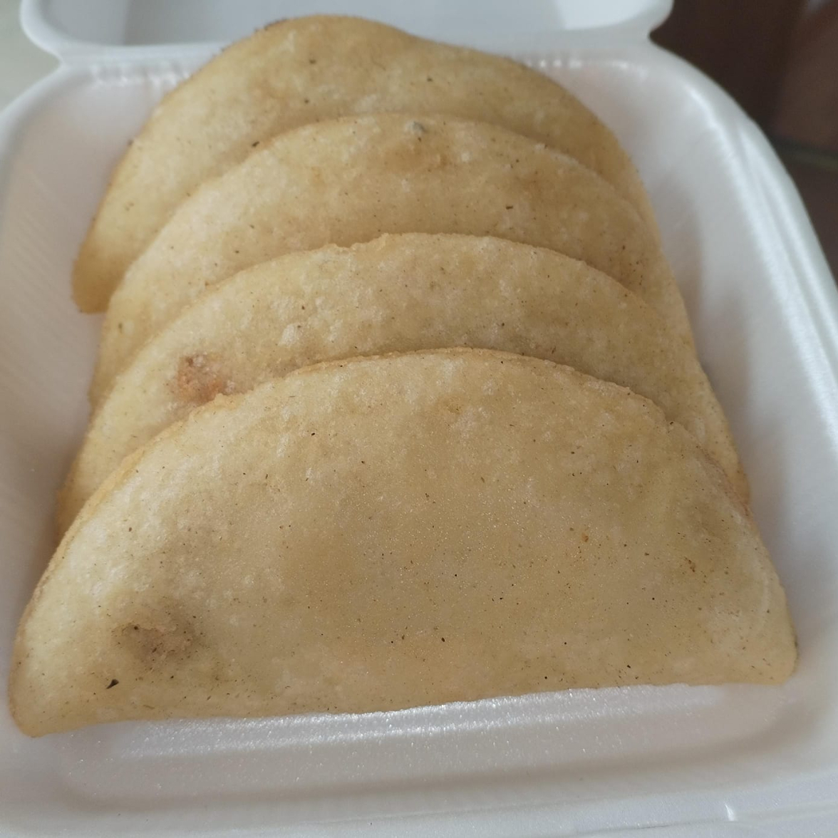 Empanada Venezolana de Atún
