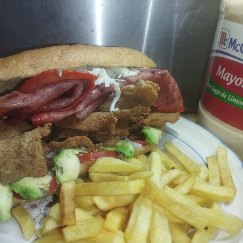 1 Torta Rusa + 1 coca
