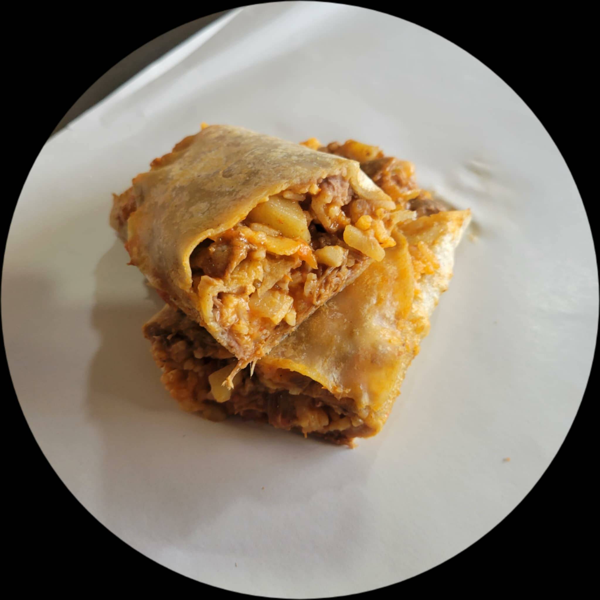 Burrito con arroz y frijol