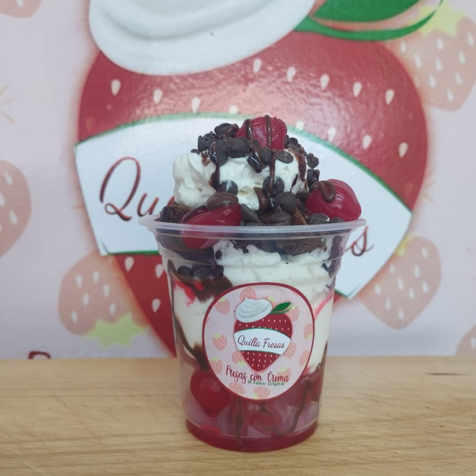 Fresas con Crema y Oreo 12 Oz